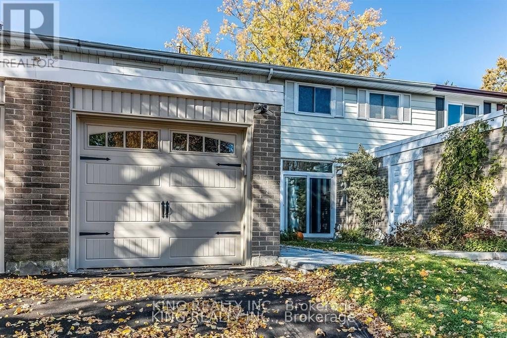4 - 141 RIPLEY COURT - Photo 2