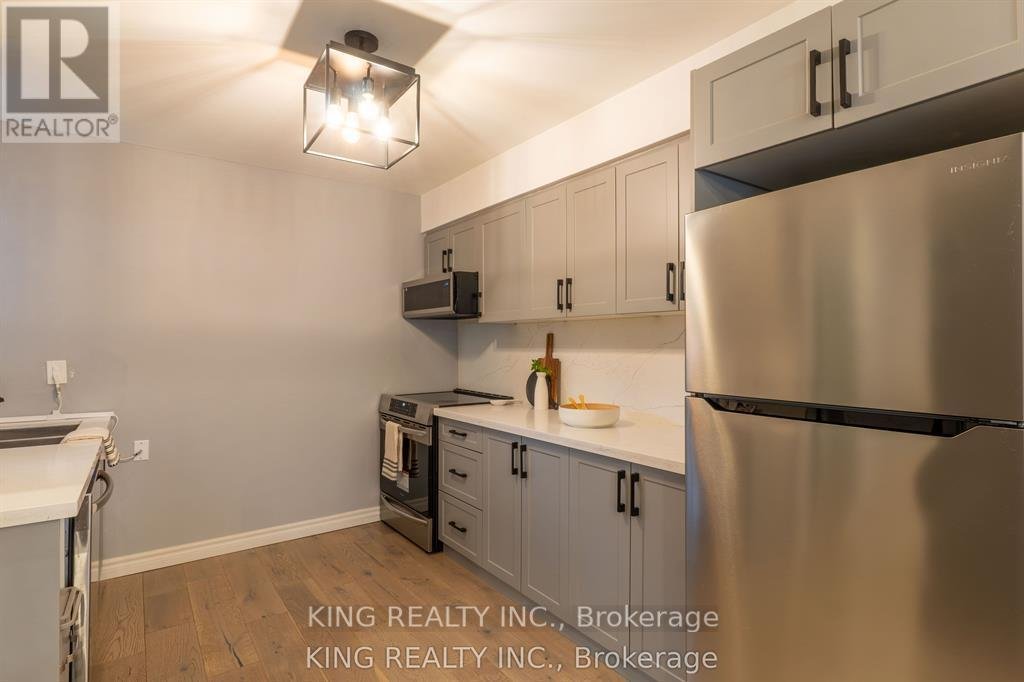 4 - 141 RIPLEY COURT - Photo 4