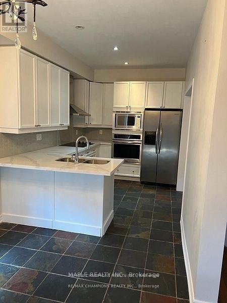 2383 HILDA DRIVE - Photo 4