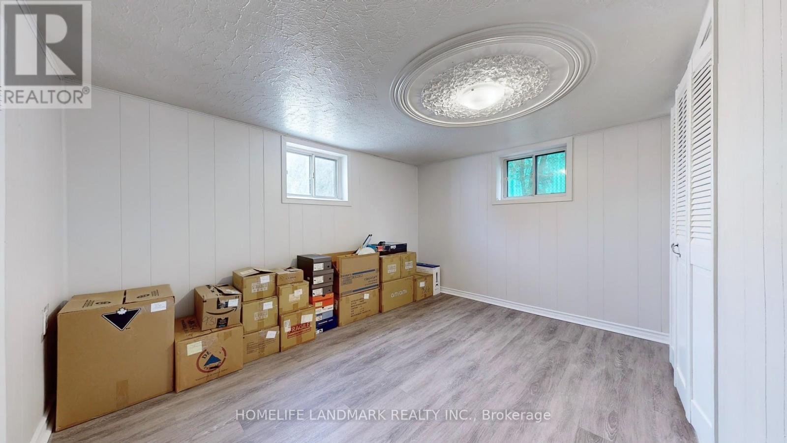 219 SOUTHVIEW ROAD - Photo 13