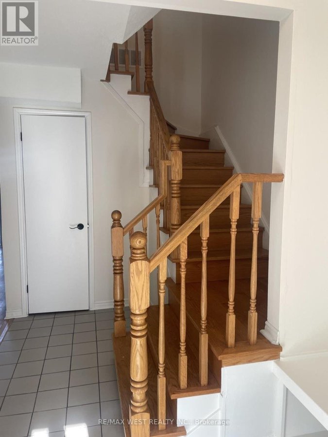 19 - 2299 MARINE DRIVE - Photo 2