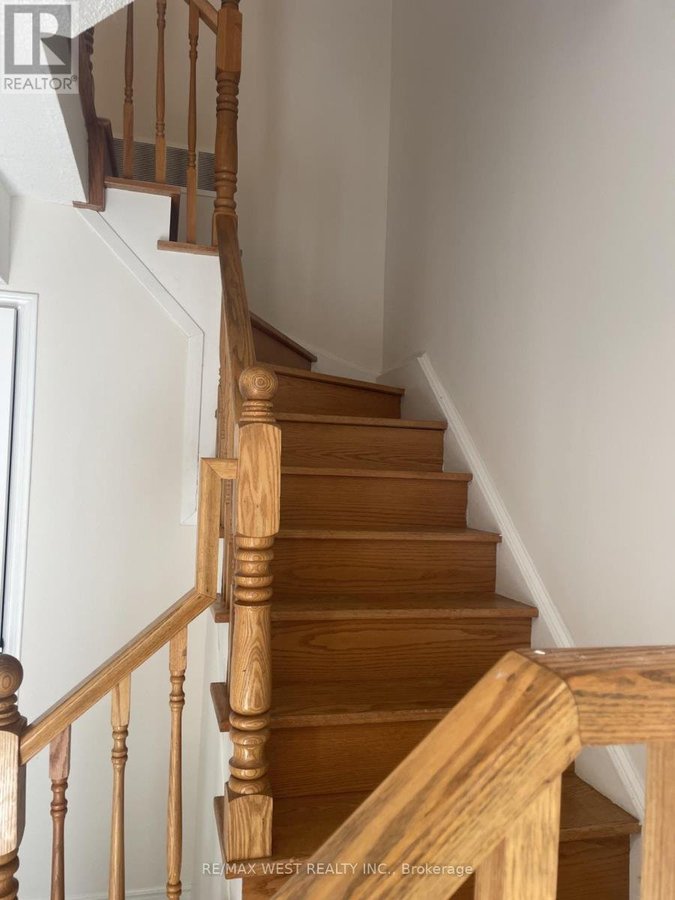 19 - 2299 MARINE DRIVE - Photo 9