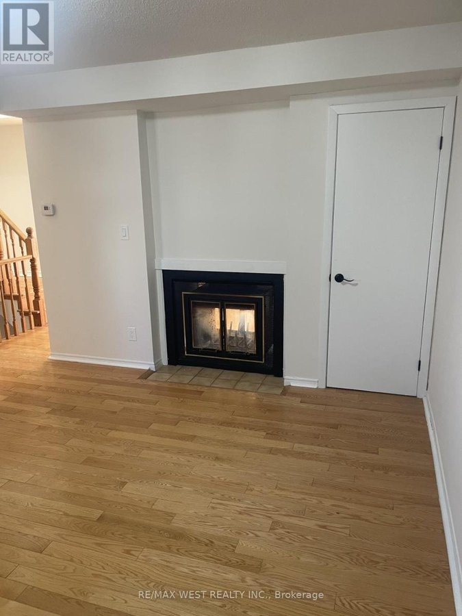 19 - 2299 MARINE DRIVE - Photo 22