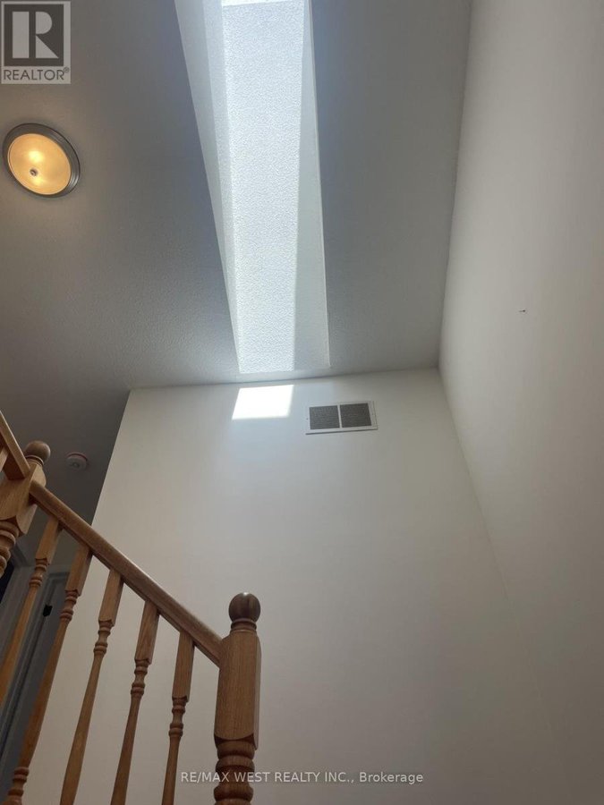 19 - 2299 MARINE DRIVE - Photo 29