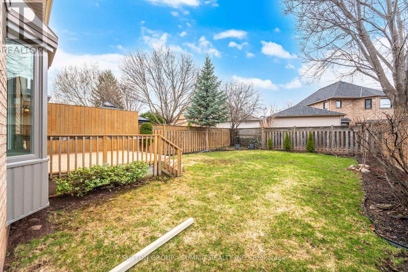 139 GENESEE DRIVE - Photo 30