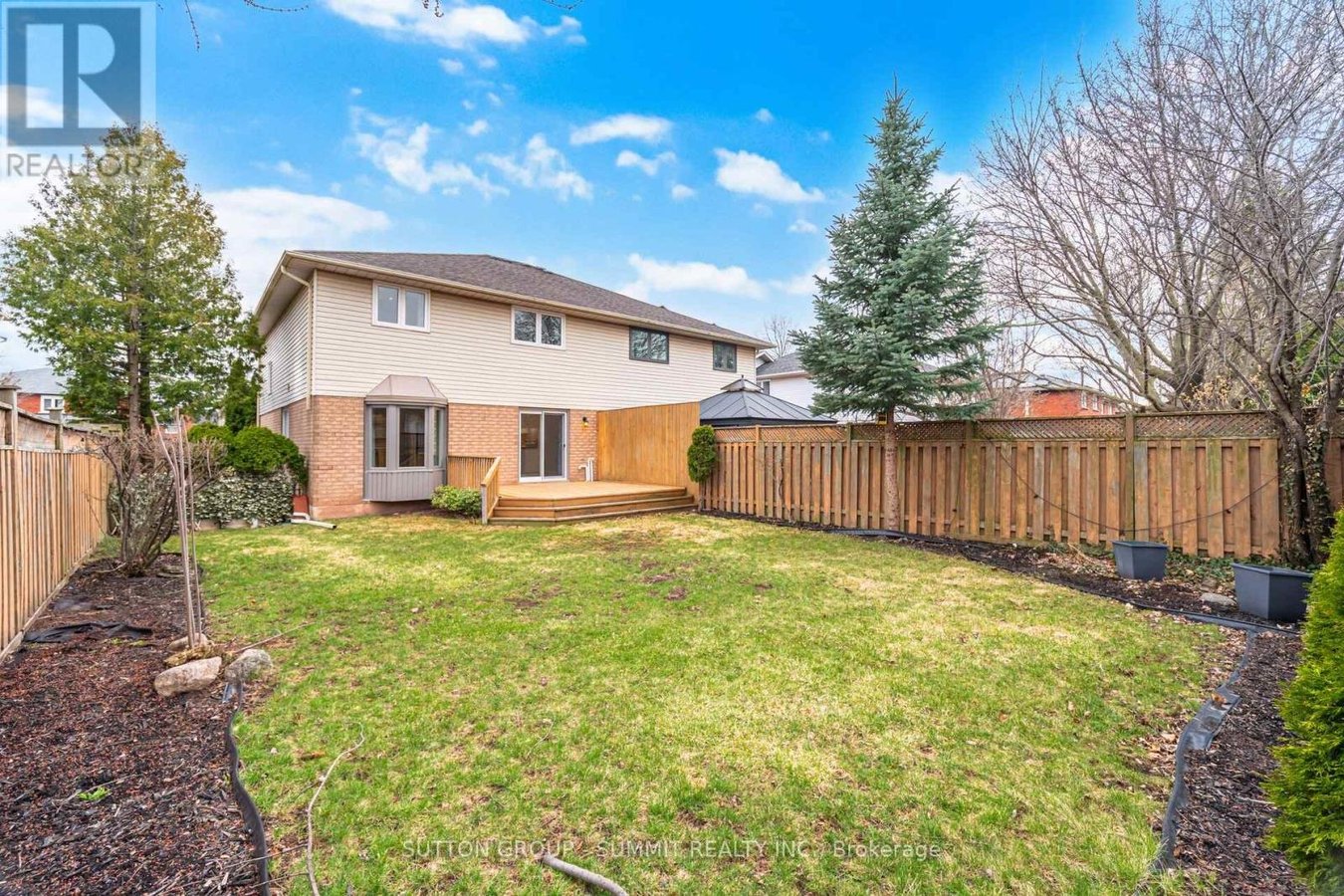 139 GENESEE DRIVE - Photo 31
