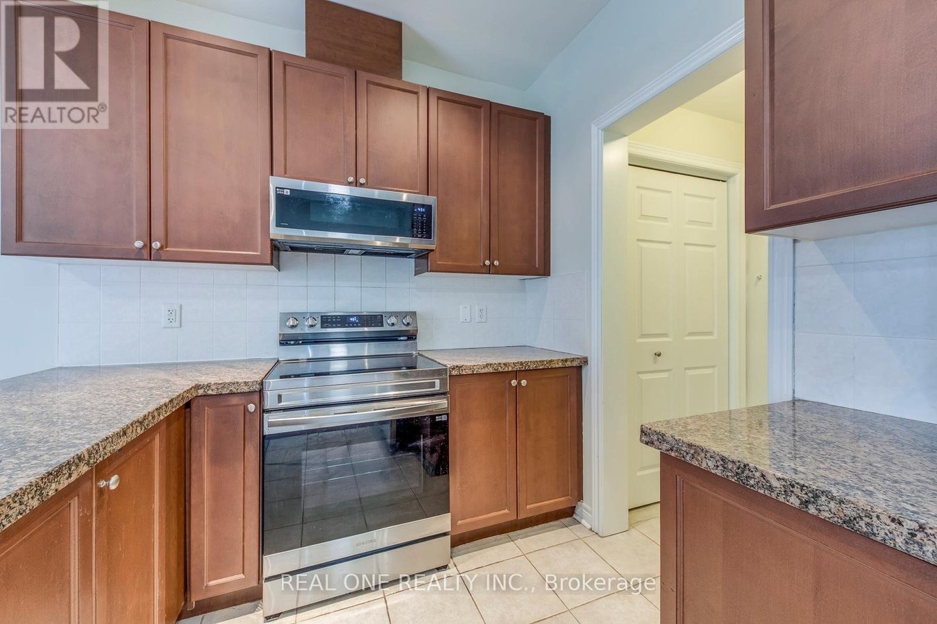 2319 STONE GLEN CRESCENT - Photo 9