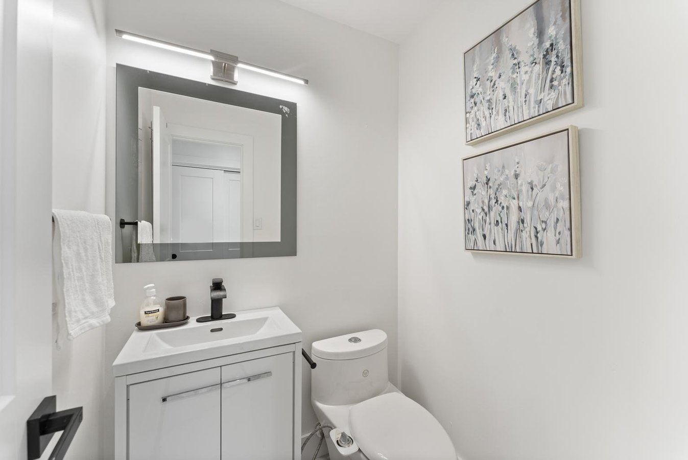 1186 Glenashton Drive - Photo 9