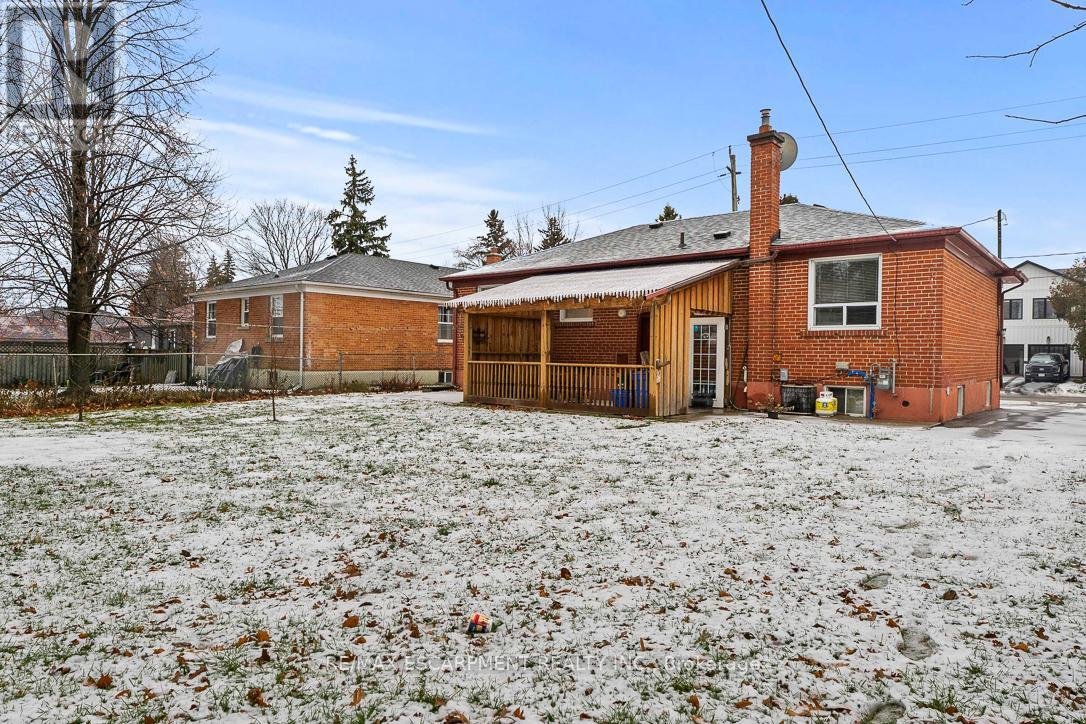 LOWER - 249 SOUTHVIEW ROAD - Photo 6