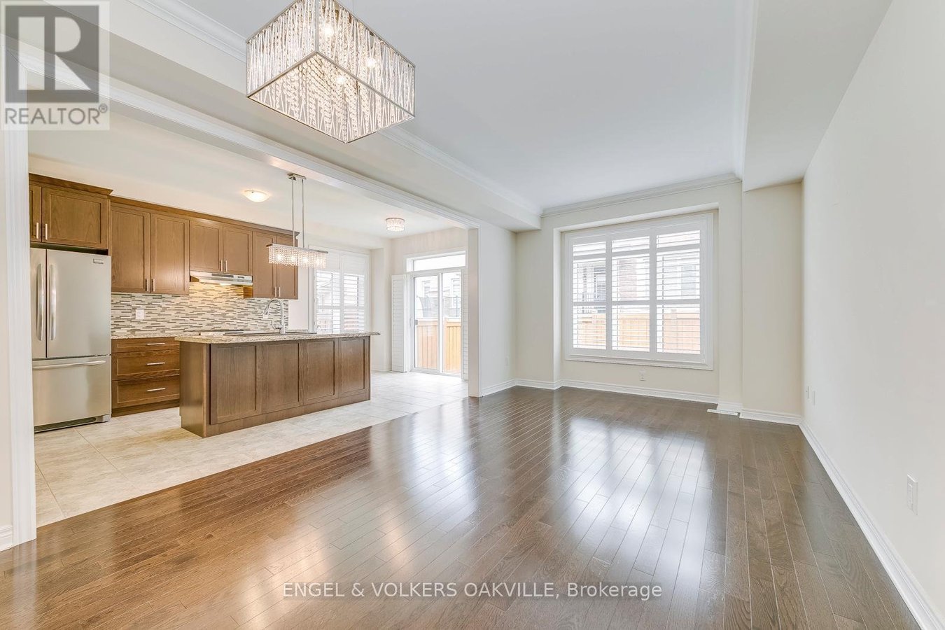 353 LEADWOOD GATE - Photo 11