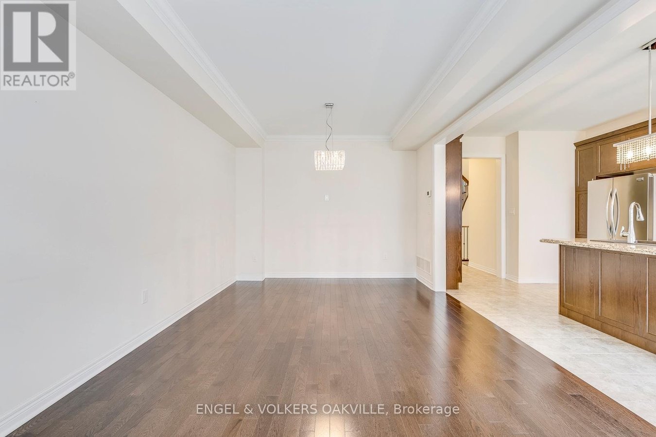 353 LEADWOOD GATE - Photo 13