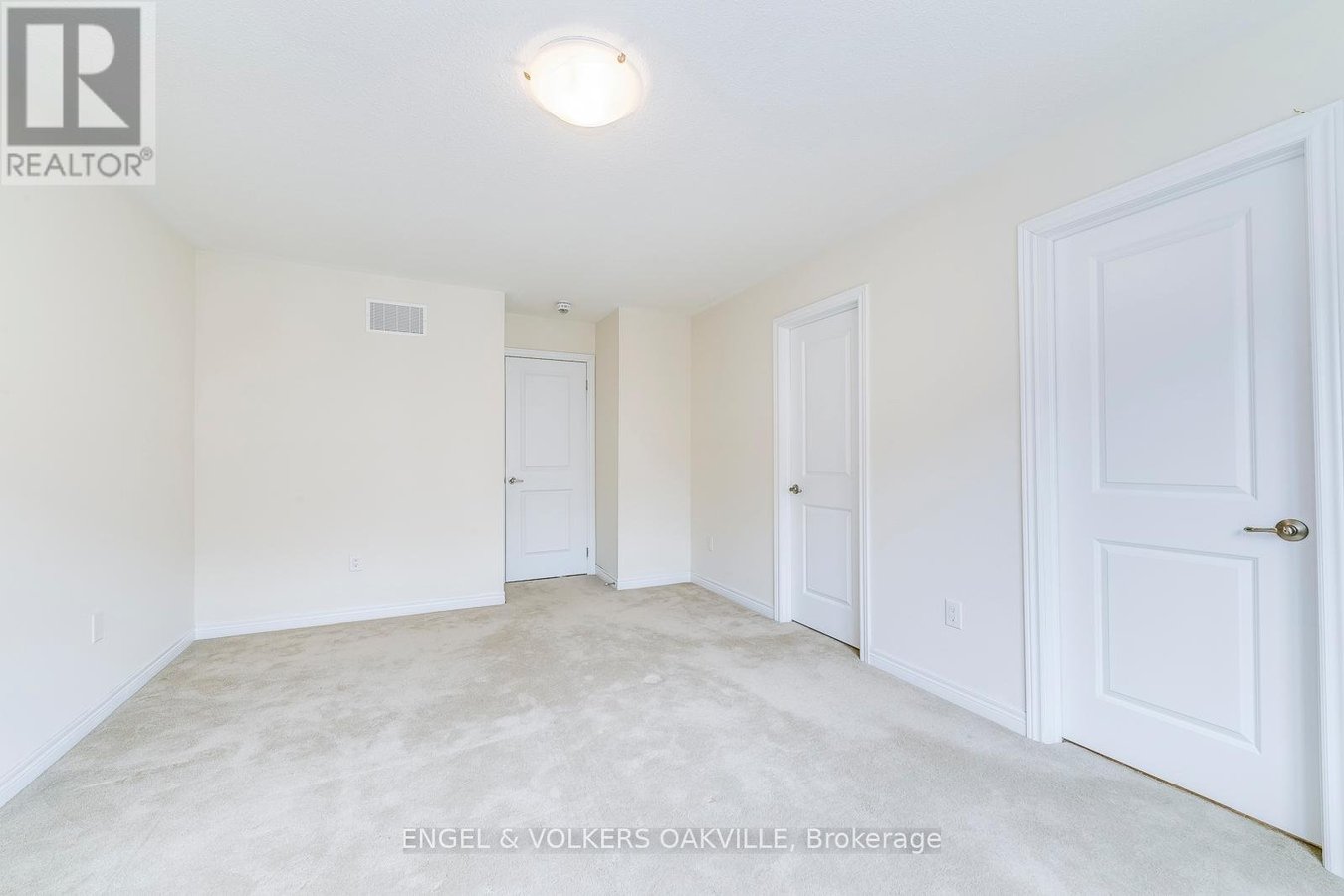 353 LEADWOOD GATE - Photo 18