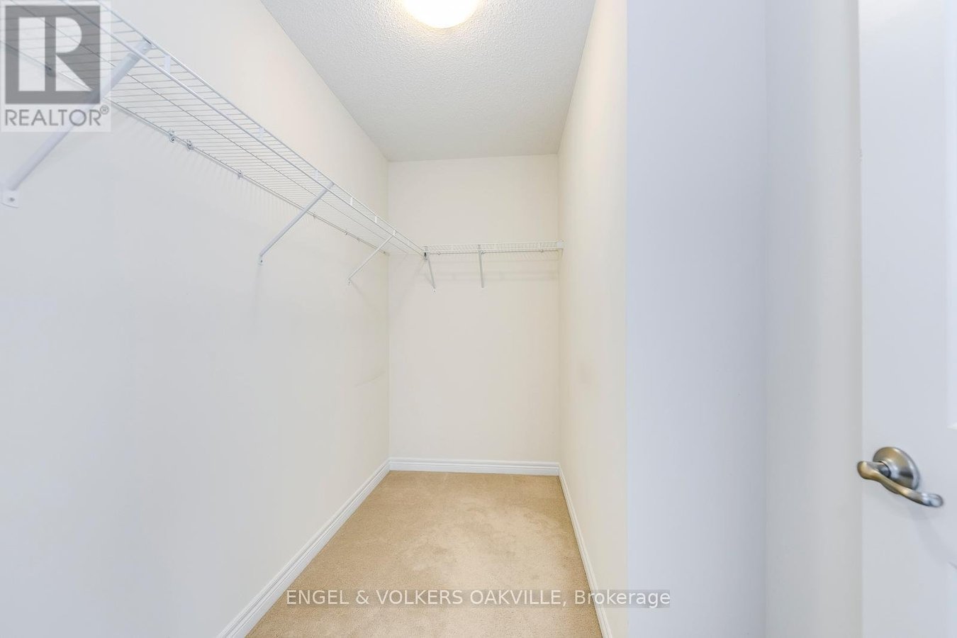 353 LEADWOOD GATE - Photo 22