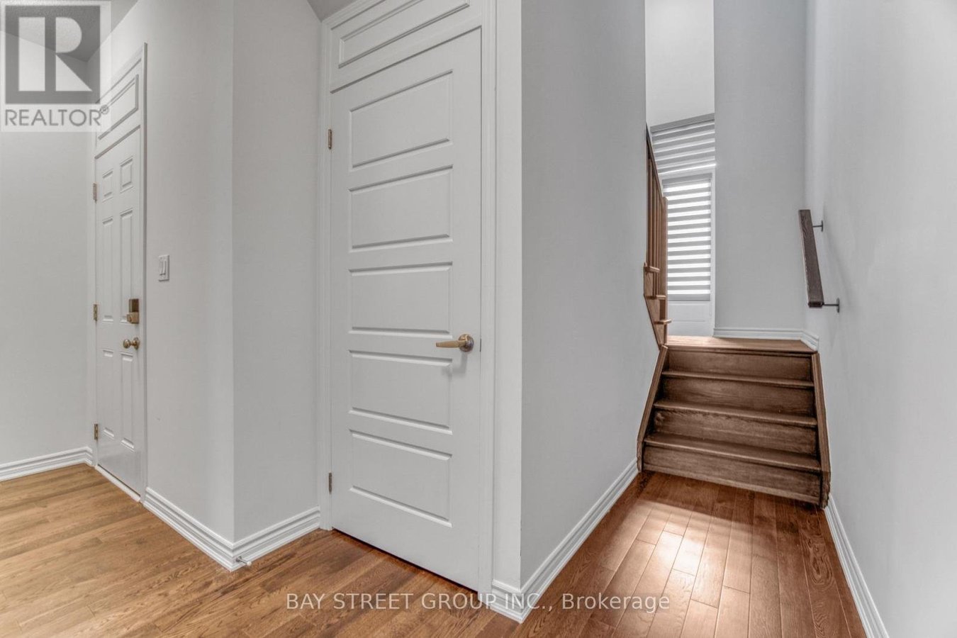 1375 KANIV STREET - Photo 33
