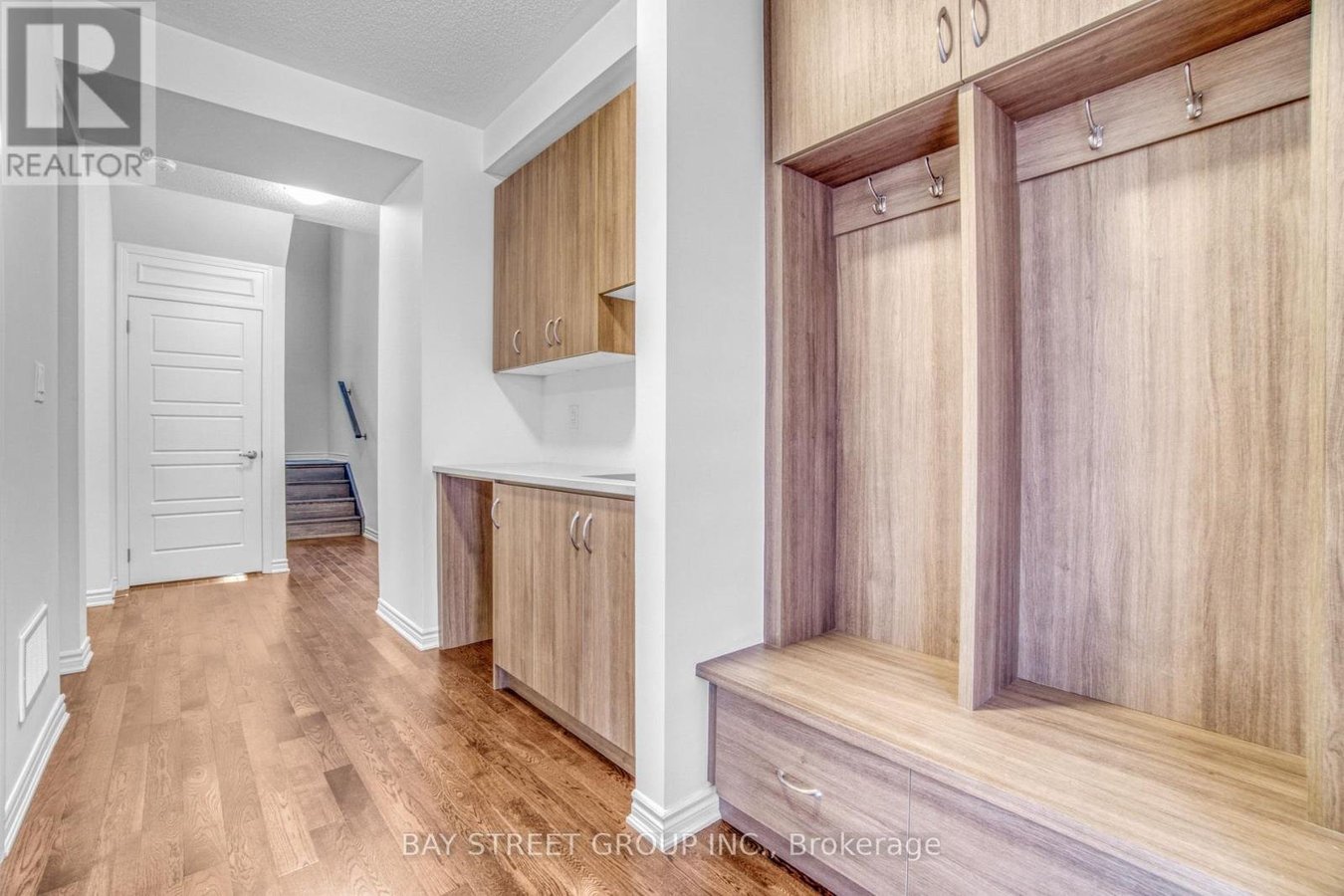 1375 KANIV STREET - Photo 36