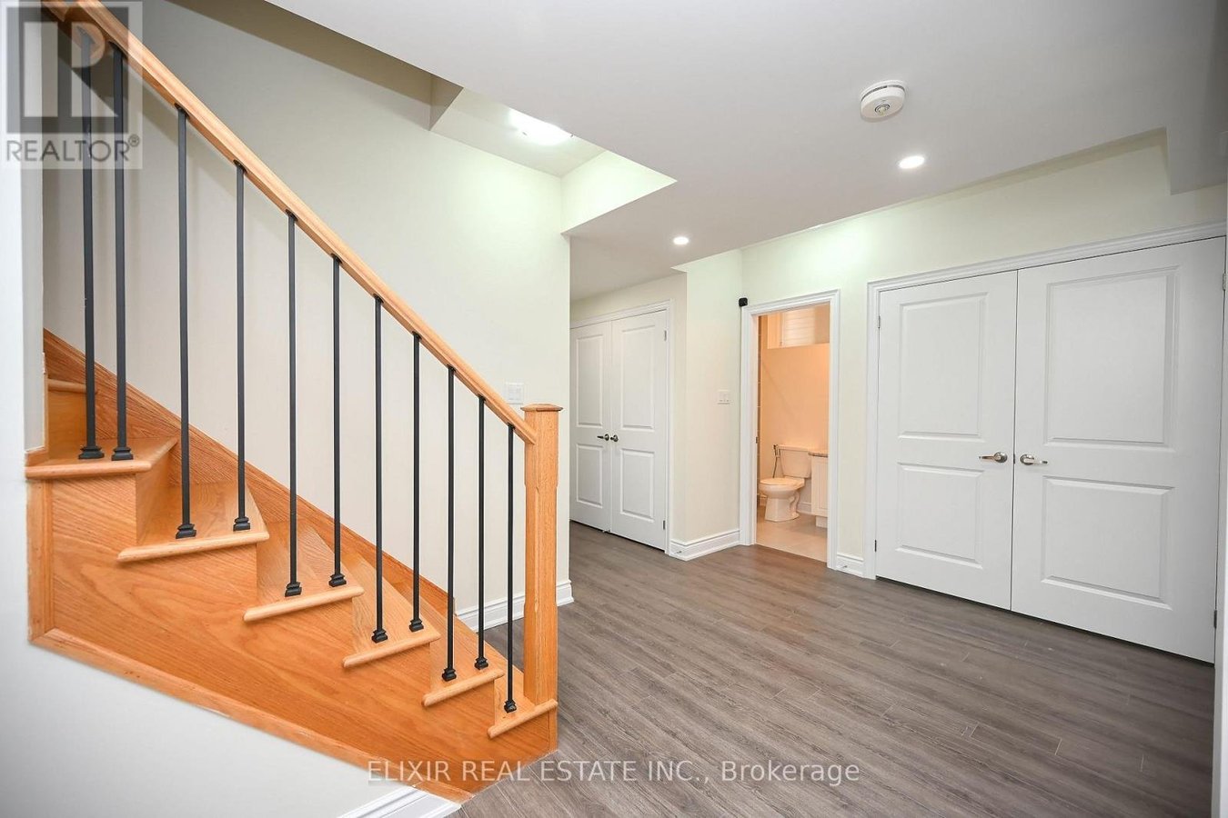(LOWER LEVEL) - 46 MEVIRA GARDENS - Photo 13