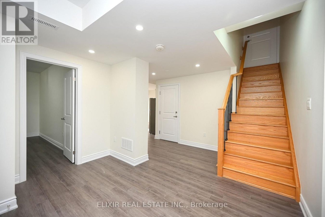 (LOWER LEVEL) - 46 MEVIRA GARDENS - Photo 14