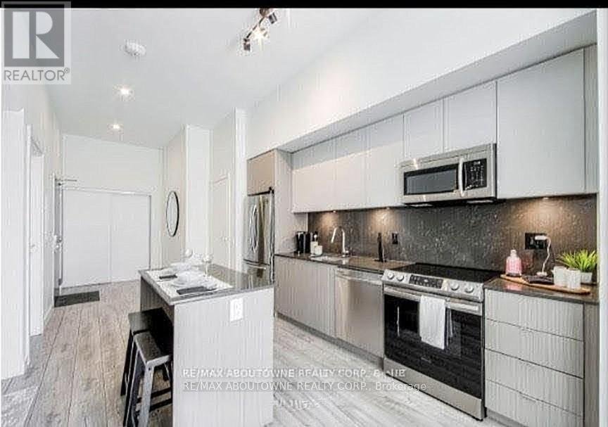A0716 - 125 BRONTE ROAD - Photo 3
