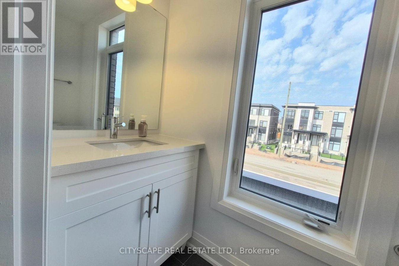 3182 SIXTH LINE - Photo 18