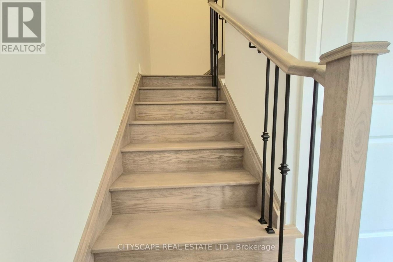 3182 SIXTH LINE - Photo 19