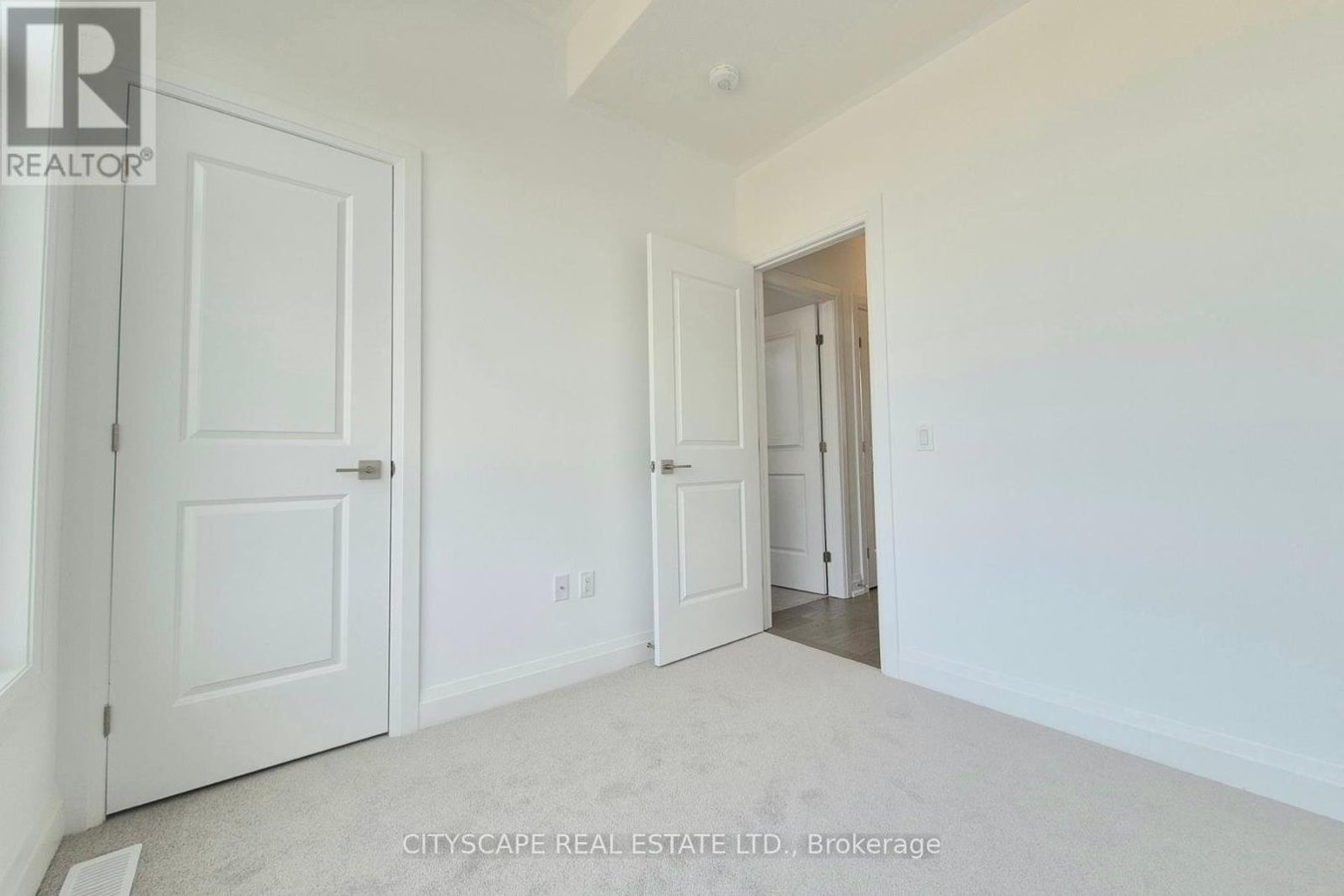 3182 SIXTH LINE - Photo 29