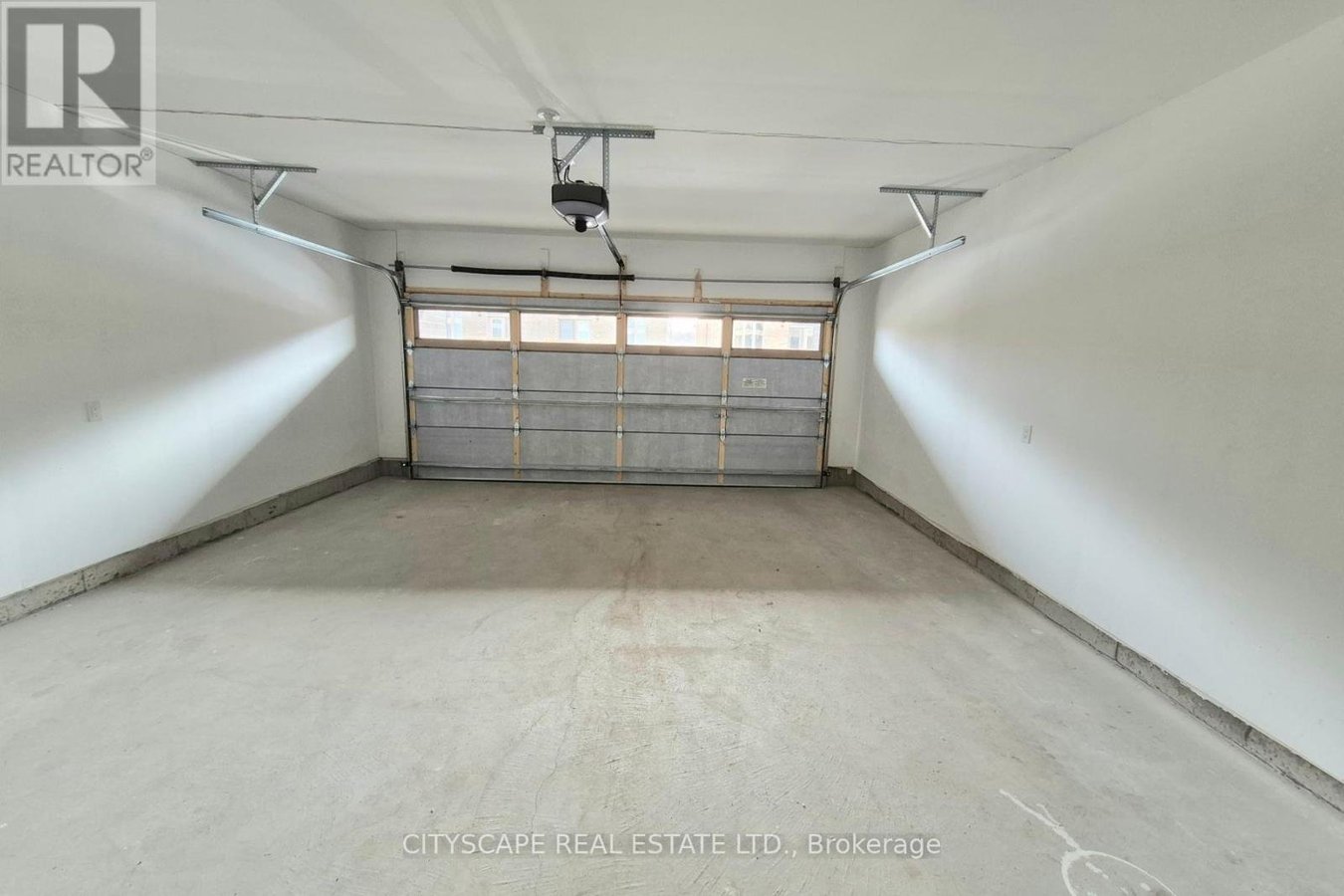 3182 SIXTH LINE - Photo 37