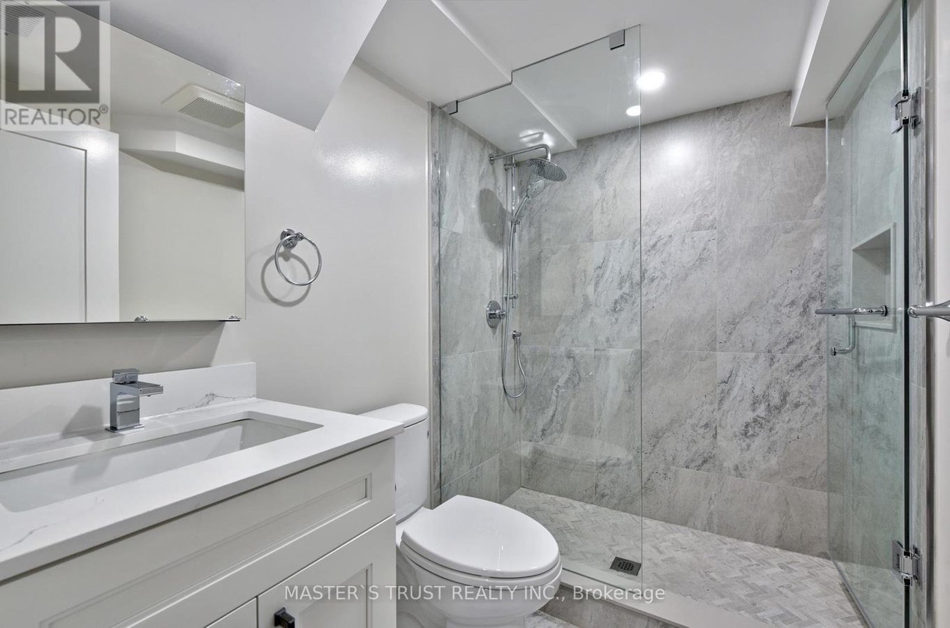 UNIT 2 - 28 FLORENCE DRIVE - Photo 5