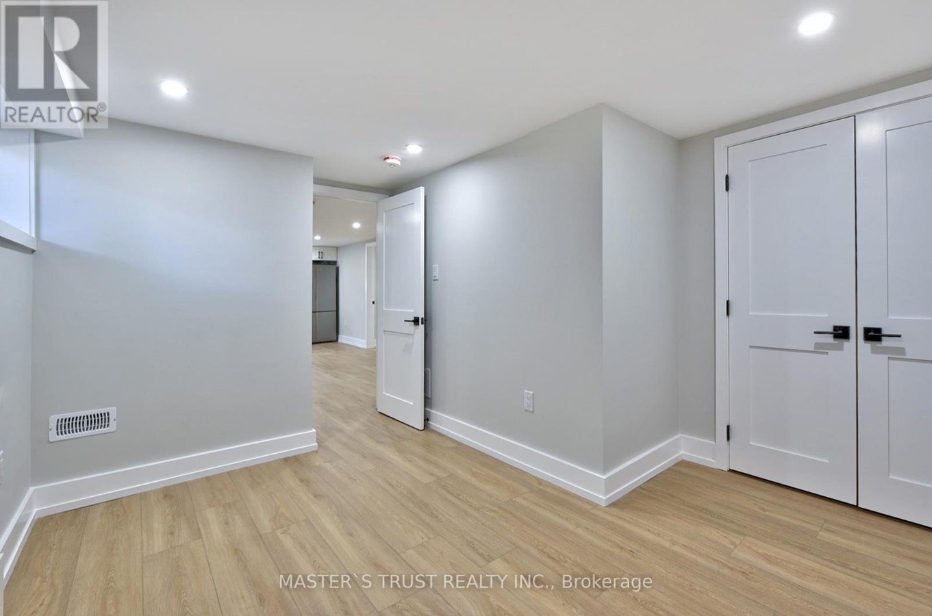 UNIT 2 - 28 FLORENCE DRIVE - Photo 10