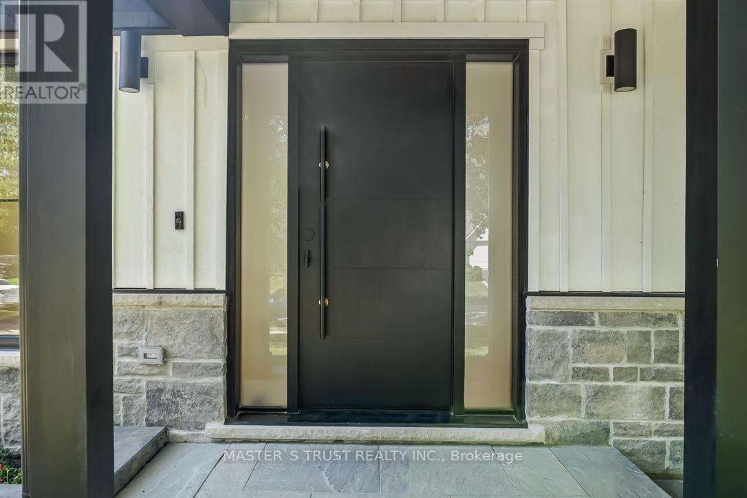 UNIT 1 - 319 BEECHFIELD ROAD - Photo 4