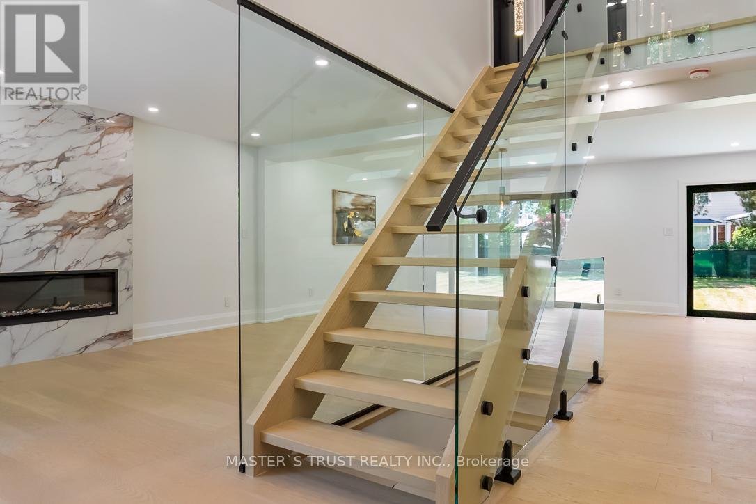 UNIT 1 - 319 BEECHFIELD ROAD - Photo 5
