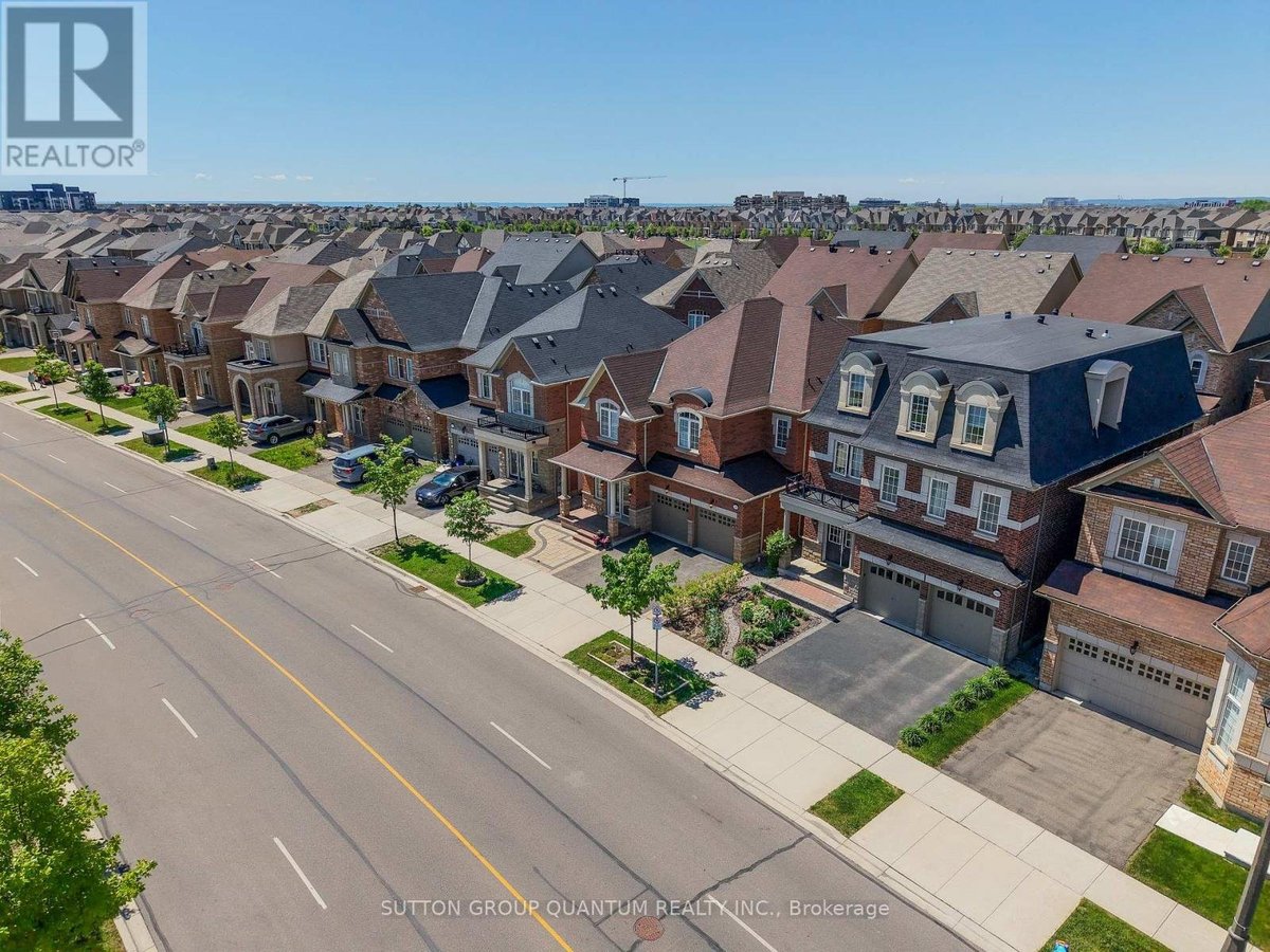 3196 ERNEST APPELBE BOULEVARD - Photo 4