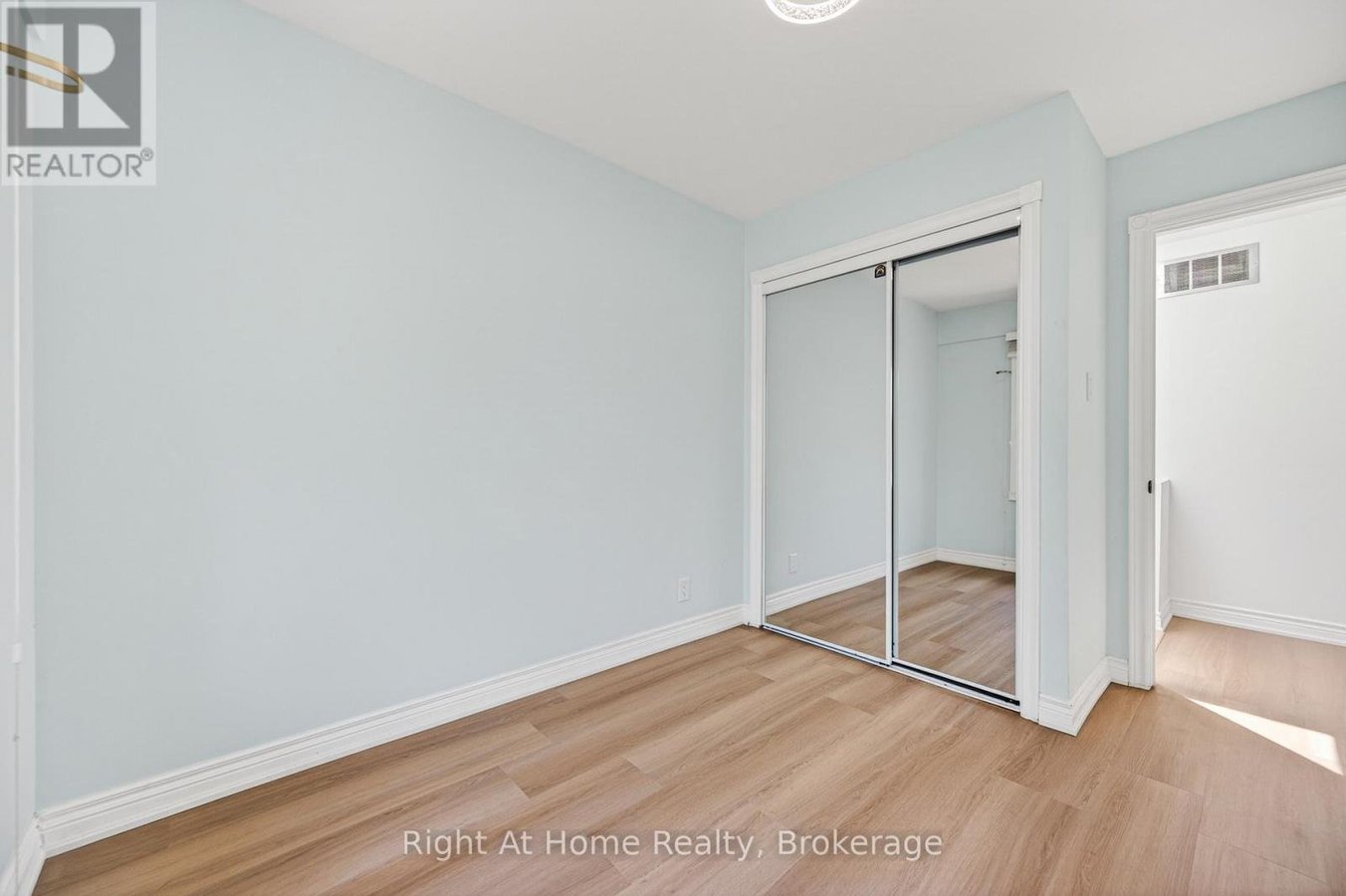 109 BRANT STREET - Photo 13