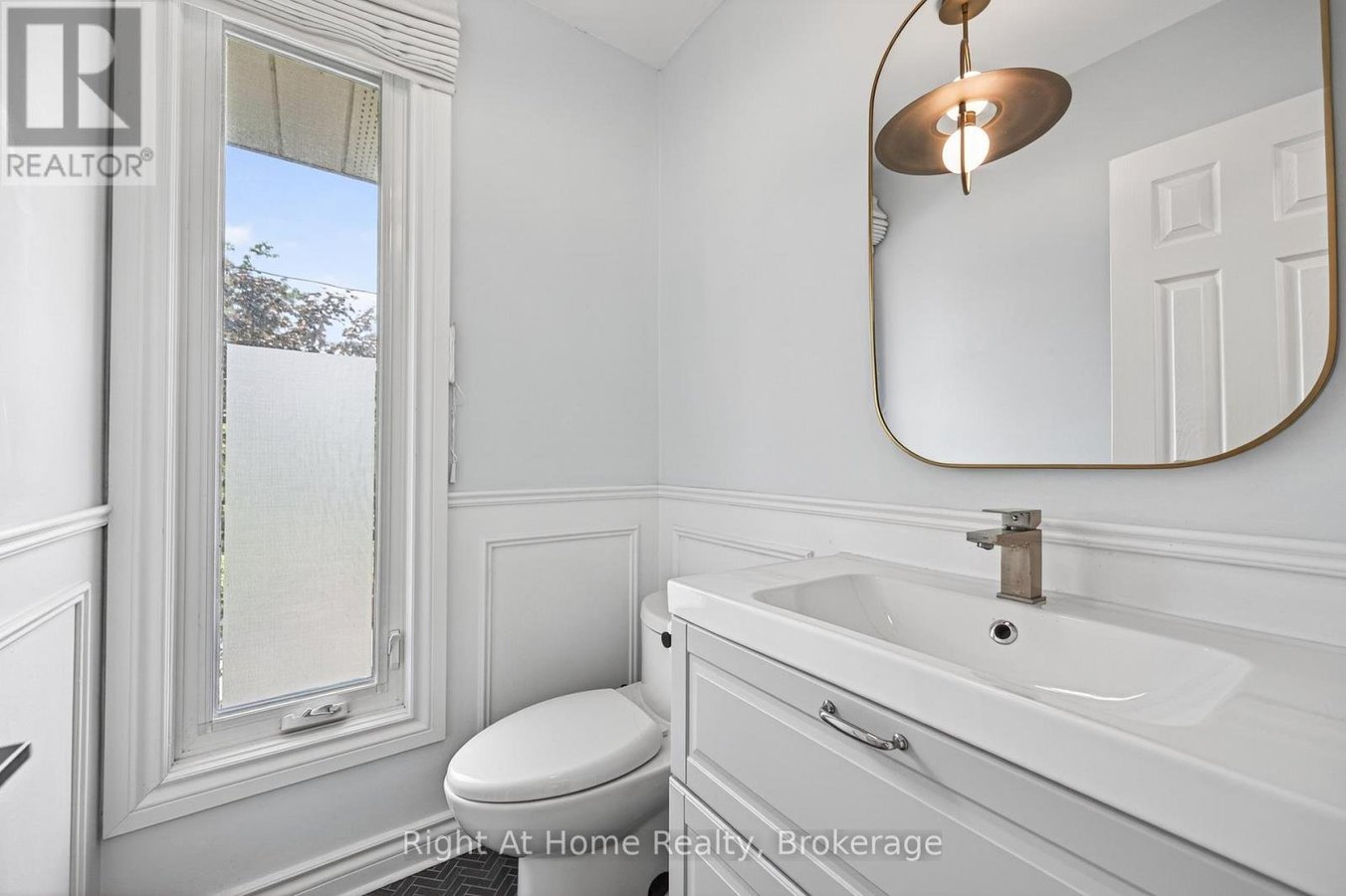 109 BRANT STREET - Photo 17