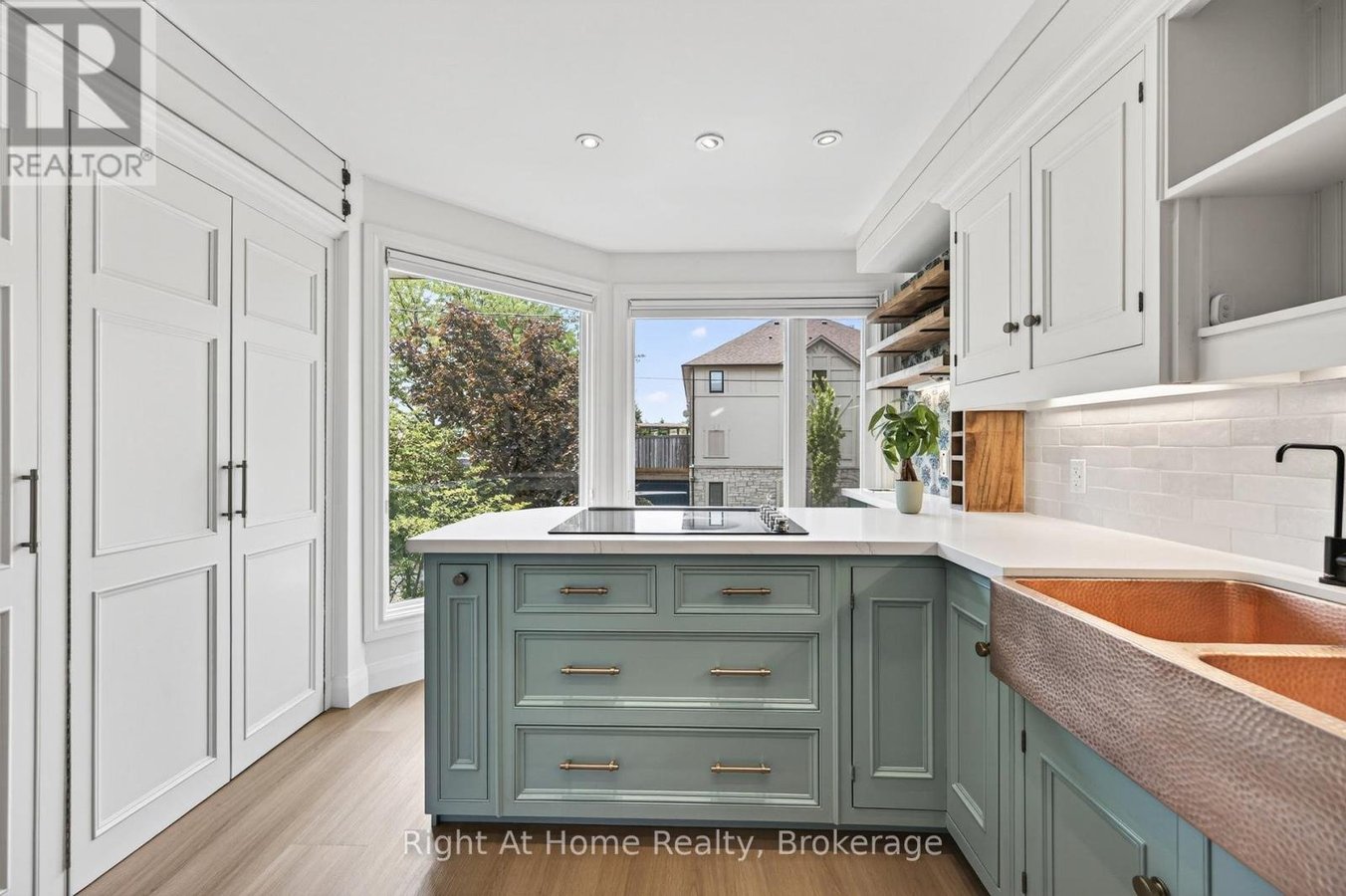 109 BRANT STREET - Photo 24