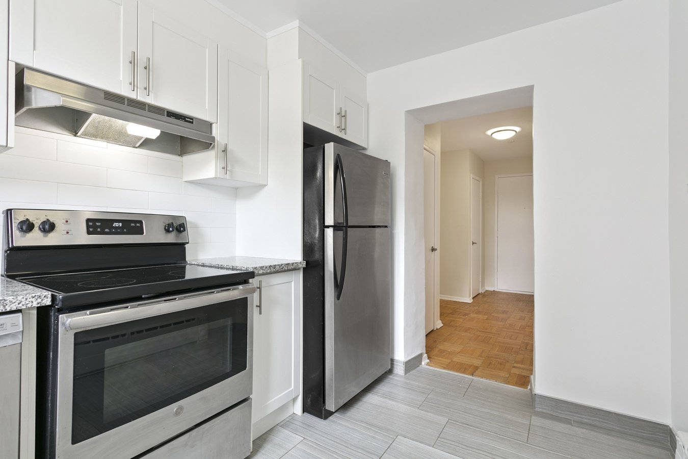 56 South Forster Park Drive - Photo 8
