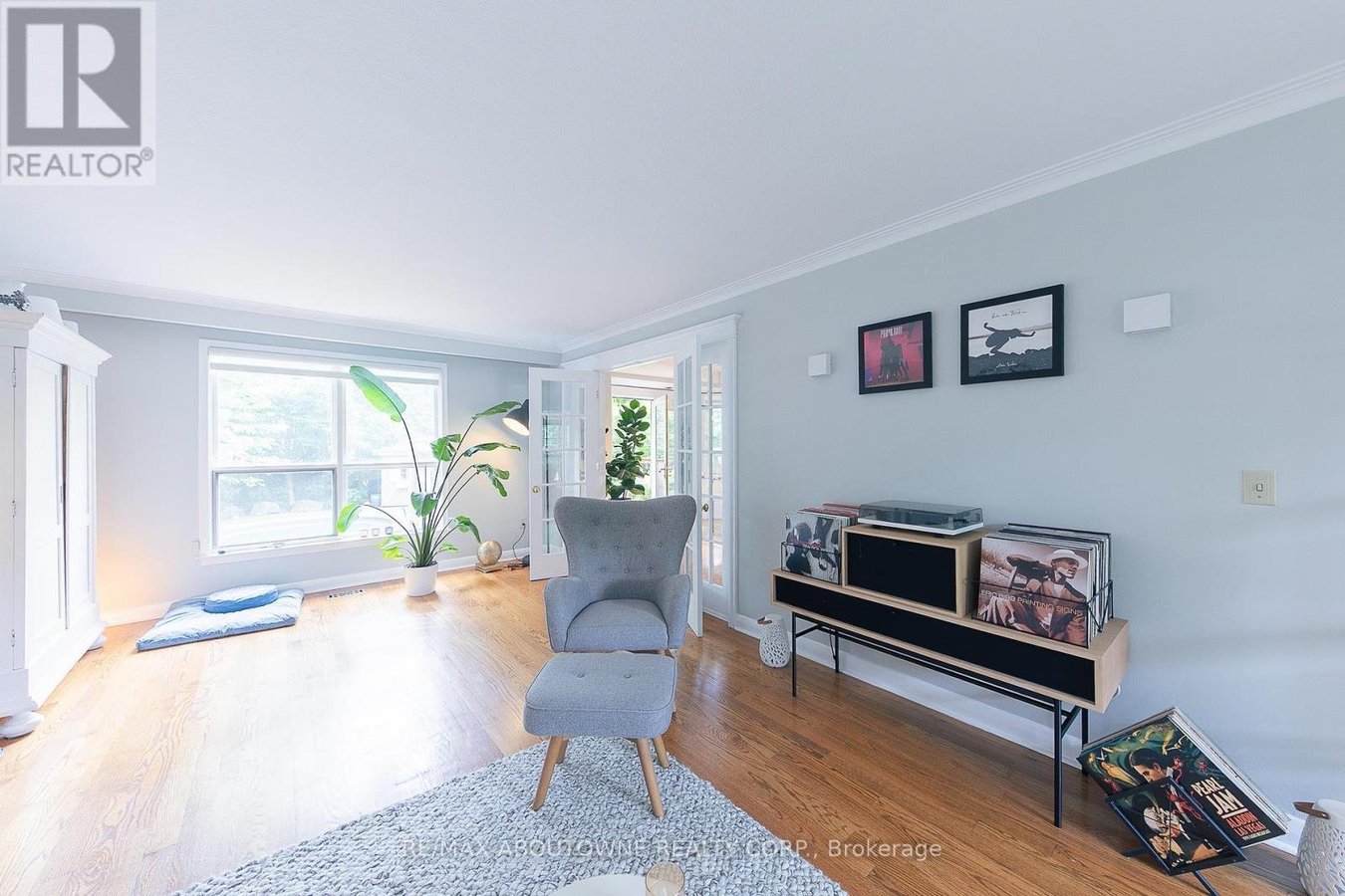 1290 BRAESIDE DRIVE - Photo 9