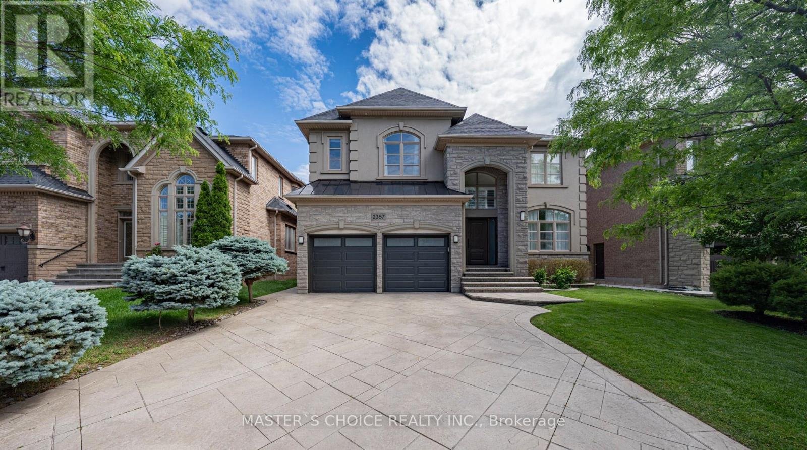 2357 RIDEAU DRIVE - Photo 1