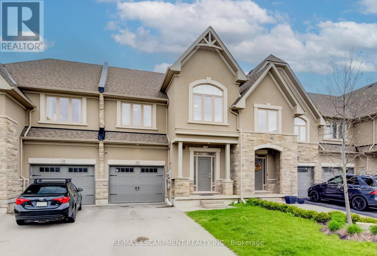 3352 STALYBRIDGE DRIVE - Photo 2