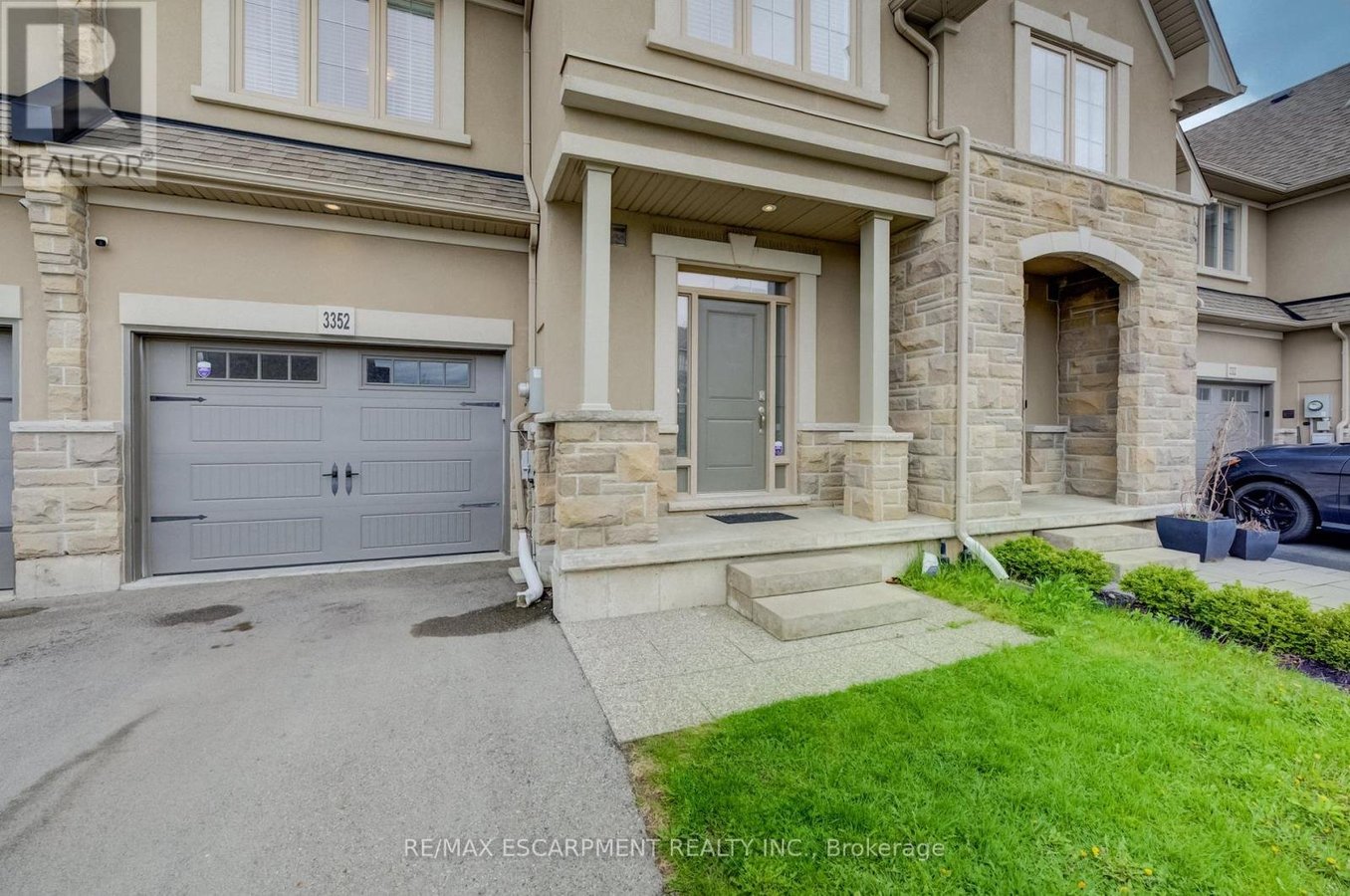 3352 STALYBRIDGE DRIVE - Photo 4