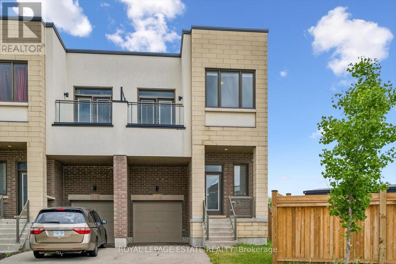 237 FOWLEY DRIVE - Photo 1