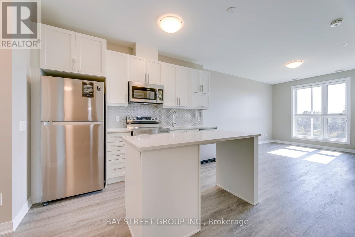 107 - 95 DUNDAS STREET W - Photo 11