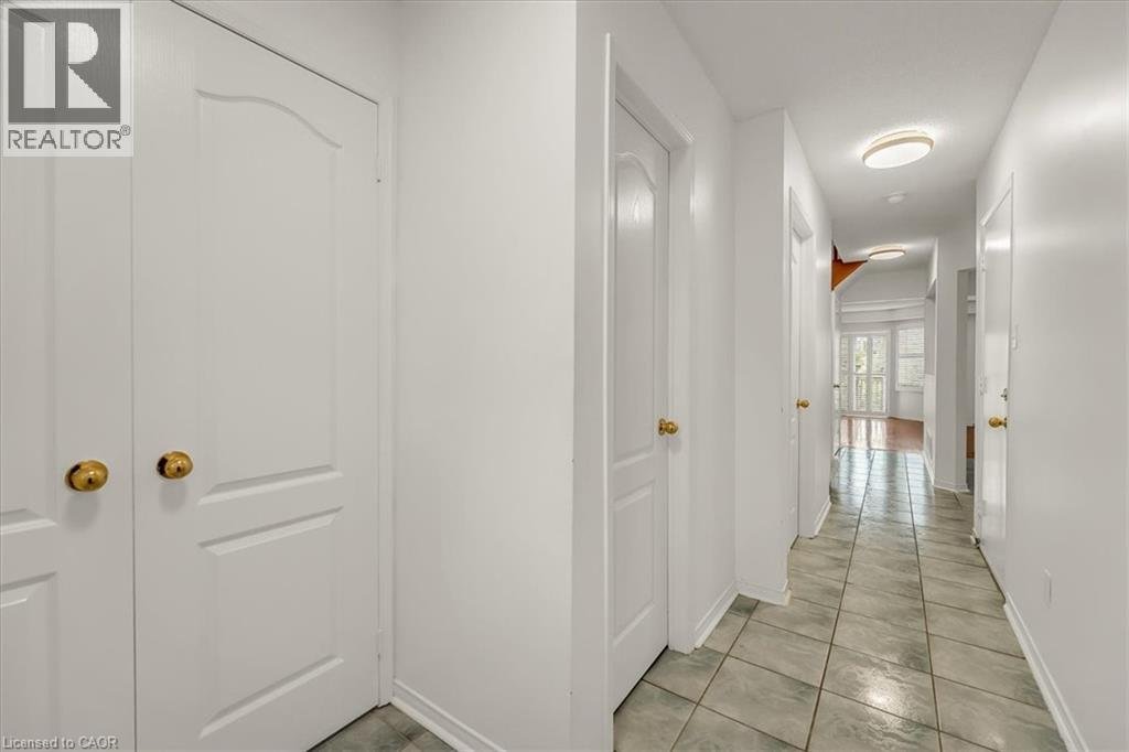 2260 ARBOURVIEW Drive - Photo 3