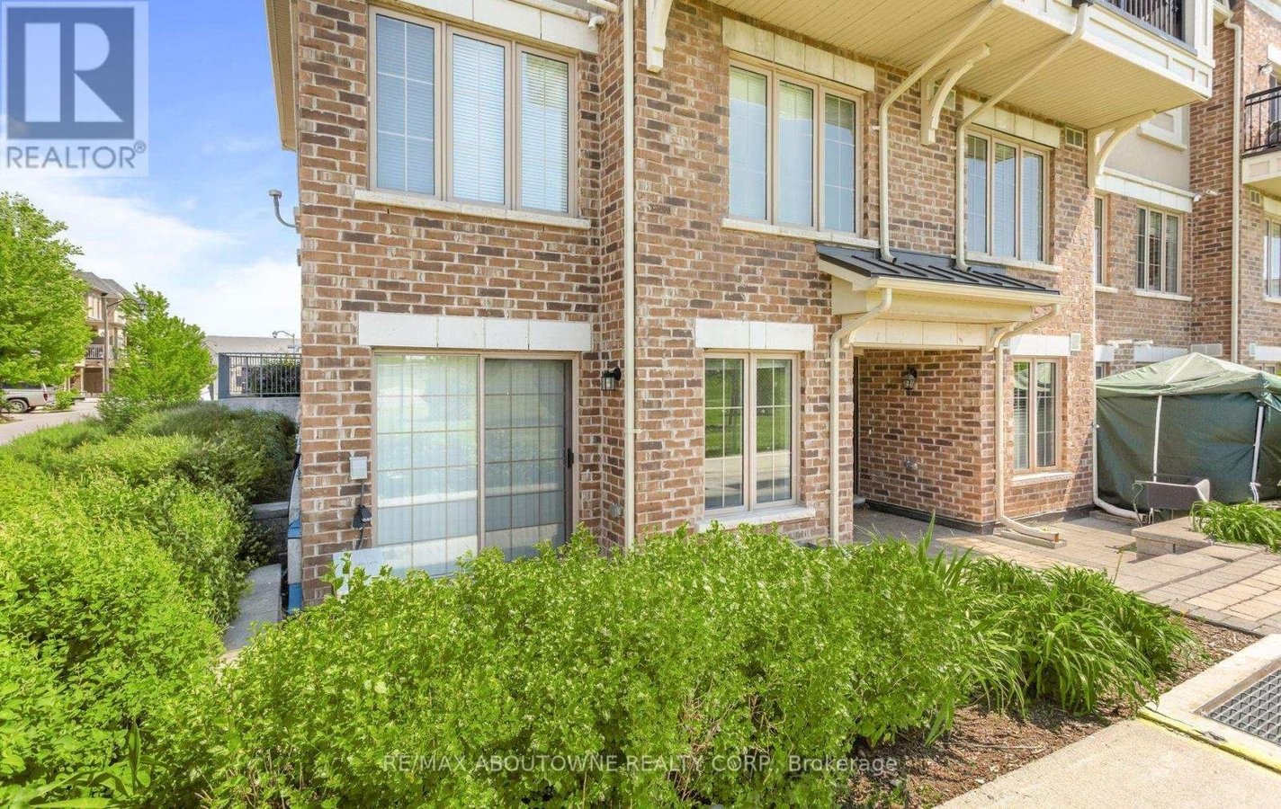 1 - 2441 GREENWICH DRIVE - Photo 7
