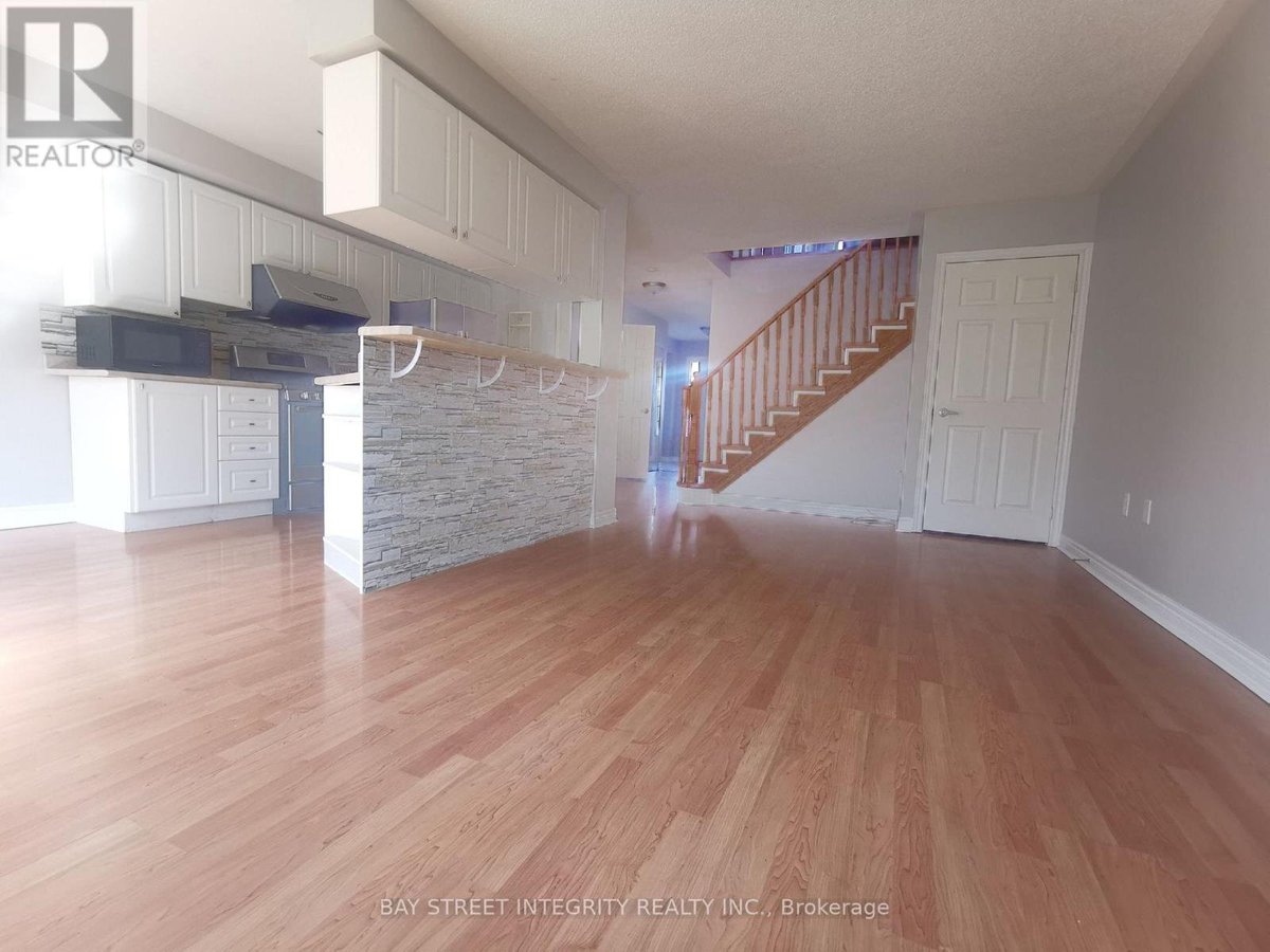 355 RAVINEVIEW WAY - Photo 2