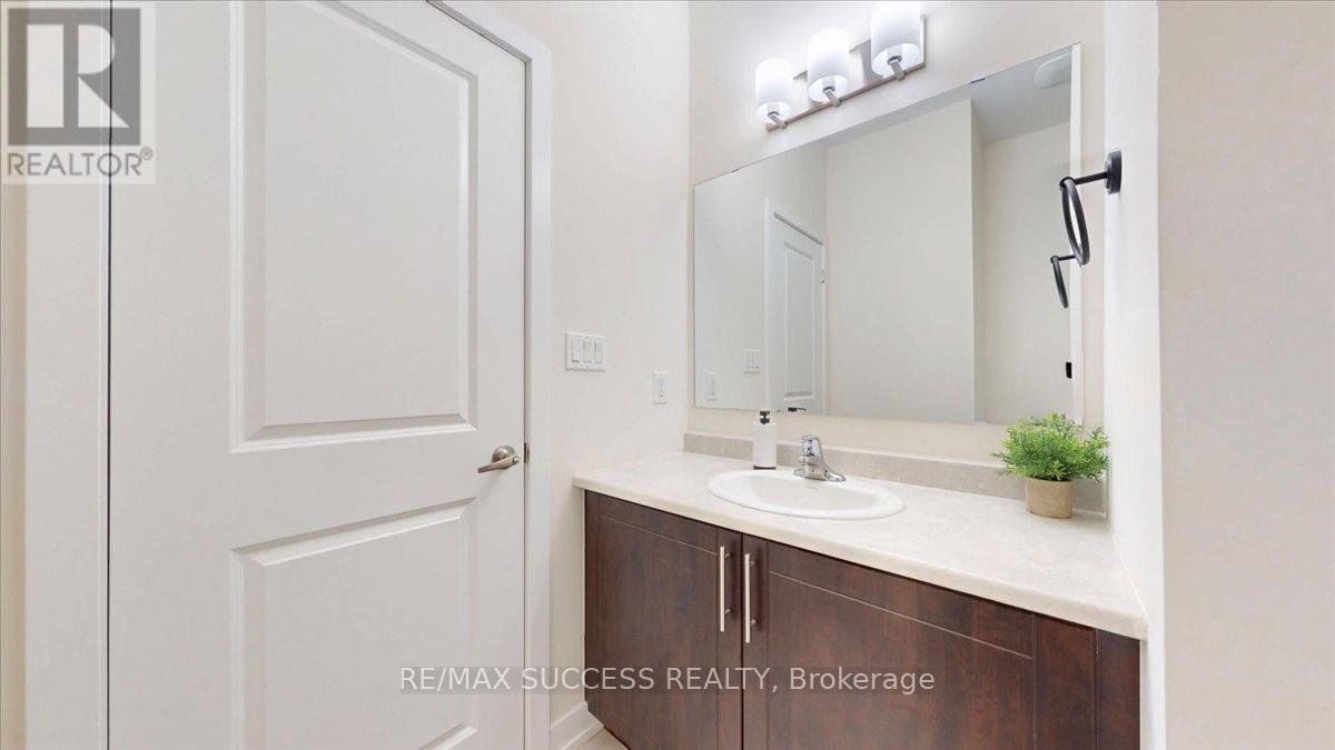 3077 WELSMAN GARDENS - Photo 9