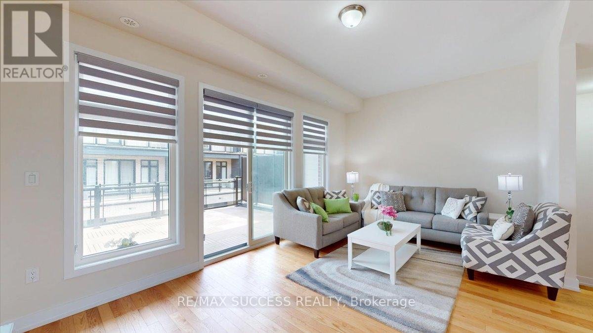 3077 WELSMAN GARDENS - Photo 15