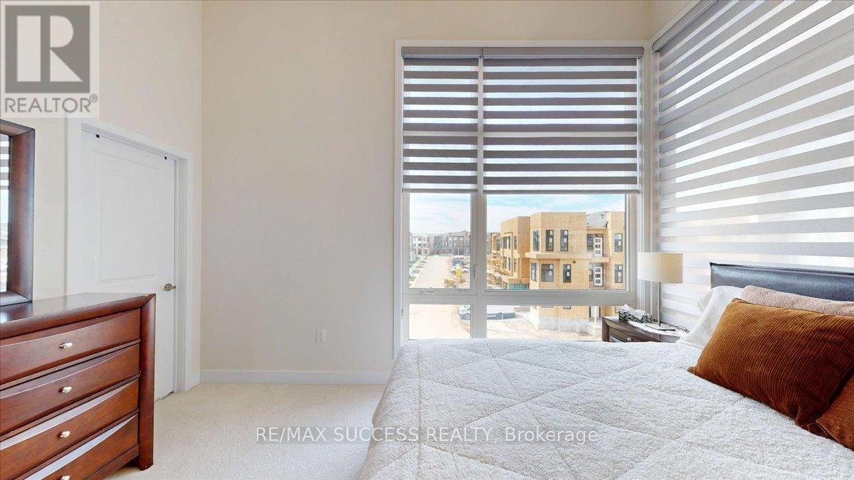 3077 WELSMAN GARDENS - Photo 37