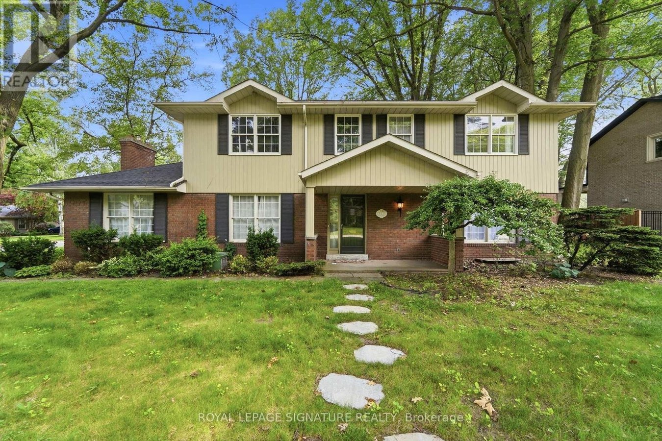 312 DALEWOOD DRIVE - Photo 1