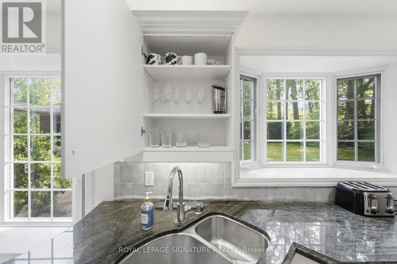 312 DALEWOOD DRIVE - Photo 13