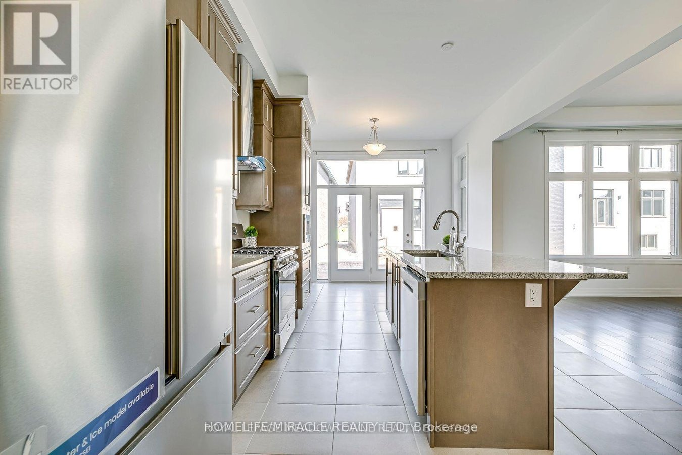3133 MOSS GARDENS - Photo 8
